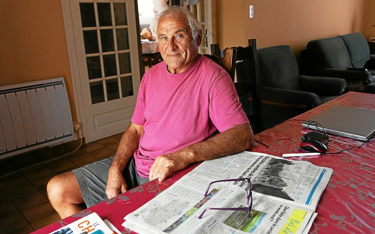 « Il ne faut pas oublier les victimes de 1978 et 2006 » clame Denis, qui a perdu son père dans un incendie à la poudrerie de Pont-de-Buis