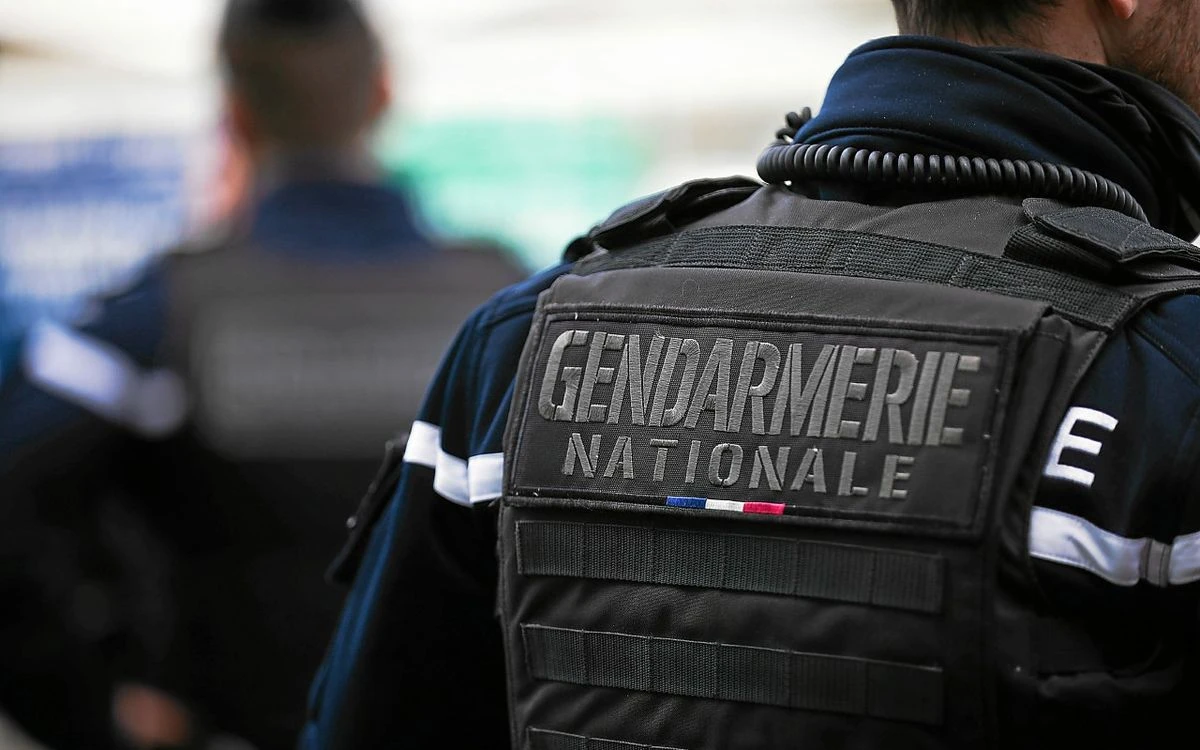 Lors d’un mariage dans le Vaucluse, des hommes cagoulés tirent sur la mariée et les invités