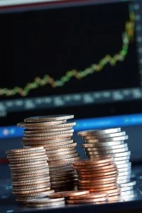Após decisões de juros nos EUA e no Brasil, o que esperar dos mercados nesta quinta?