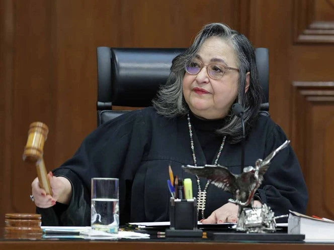 Entre aplausos, SCJN inicia la que se espera sea su última sesión