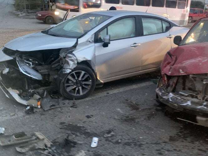 Choque múltiple en Ciénega de Flores, Nuevo León, deja 9 heridos