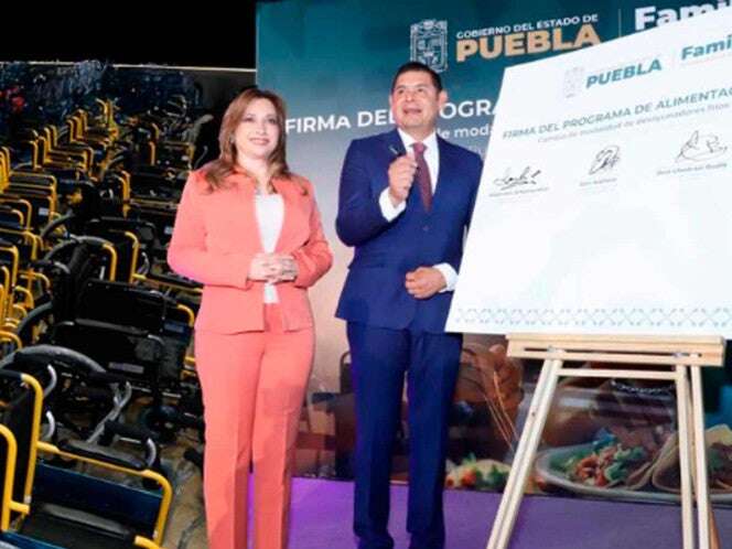 Firman convenio para mejorar la alimentación escolar en Puebla