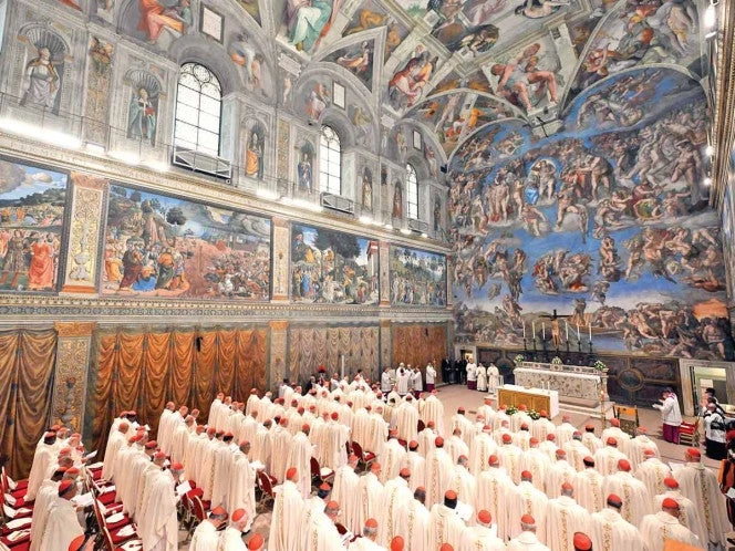 Cardenales, sus madres y el clero; una figura de cercanía