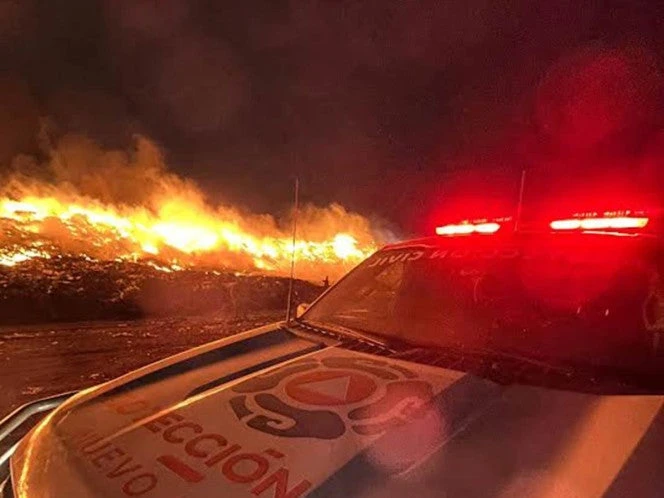 Alarma aparatoso incendio en planta de desechos en NL