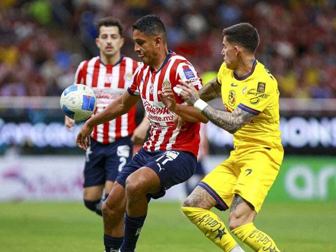 ¡Penal no marcado desata polémica en el Clásico de Concachampions!