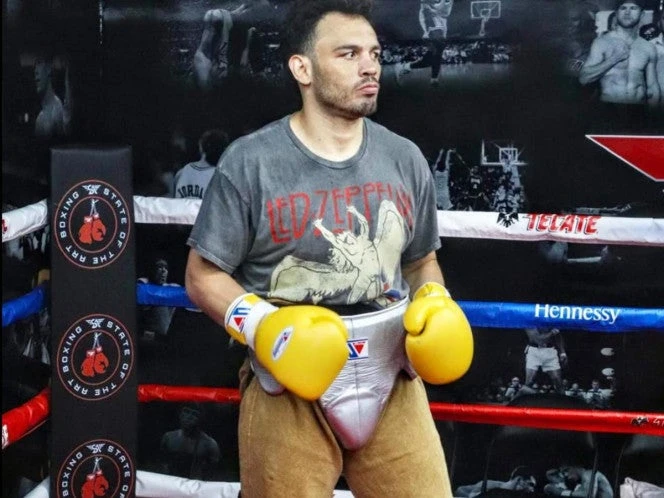 Julio César Chávez está 