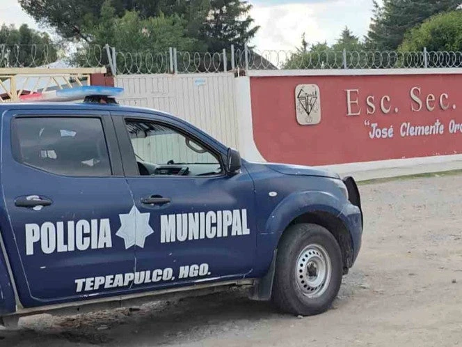 Suspenden clases en secundaria de Tepeapulco por amenaza de tiroteo de padre de familia