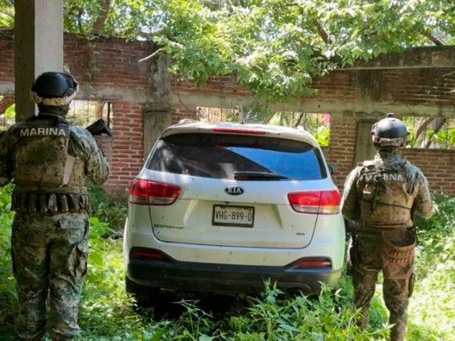 Semar asegura armas, drogas y vehículos en Sinaloa 