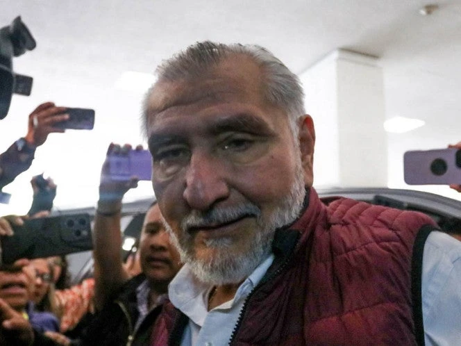 ‘Ya respondí’, dice Adán Augusto al llegar al Consejo Nacional de Morena