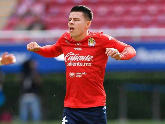 Pavel Pérez dejaría Chivas para reforzar al Necaxa