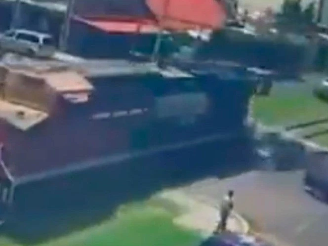 Vagón de tren sin control causa tragedia en Irapuato; reportan fallecidos y heridos | VIDEO