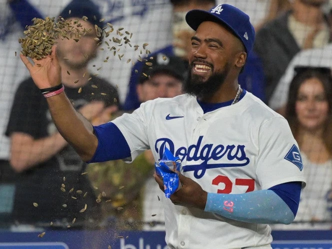Teoscar Hernández brilla en triunfo de Dodgers sobre Boston