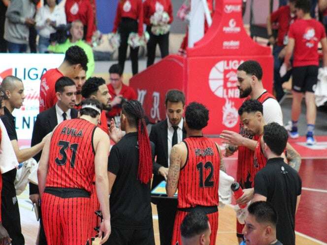 Diablos remonta y se lleva el primer juego de la final de la LNBP al vencer 89-80 a los Halcones