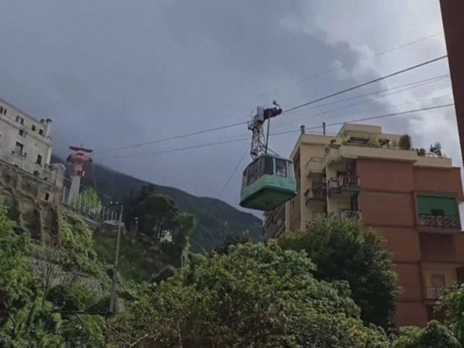 Tragedia en Semana Santa, cae teleférico; al menos tres muertos | VIDEO