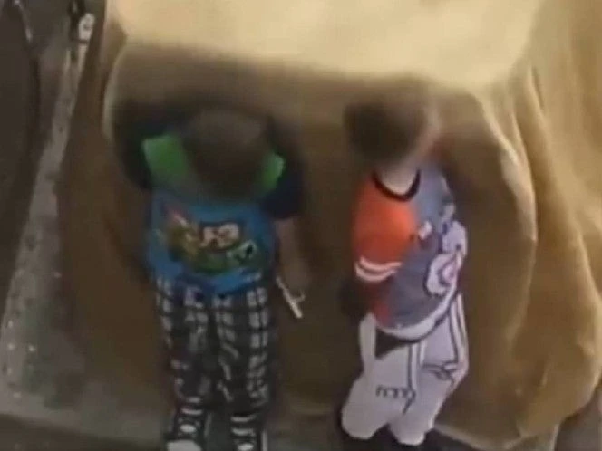 VIDEO: Niños armados con una pistola confrontan a la policía en Nuevo México