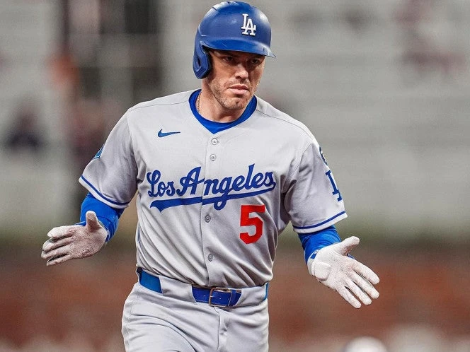 Dodgers se impone a Marlins en noche especial para Freddie Freeman