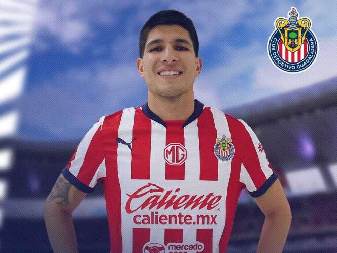 Chivas refuerza su defensa con Miguel Tapias