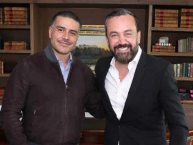 Se reúne vocero de Morena en San Lázaro con García Harfuch