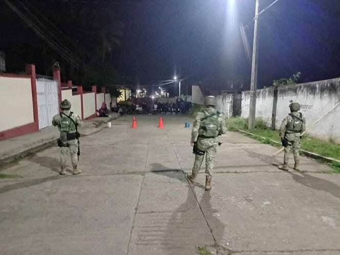 Salen militares y Guardia Nacional de Ángel Albino Corzo, Chiapas