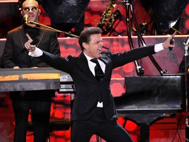 Grupo armado roba equipo de escenario para concierto de Luis Miguel en Veracruz