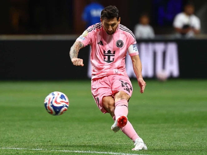 VIDEO: ¡Lionel Messi se estrena con una joya de gol en el Mundial de Clubes!