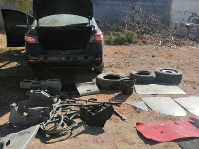 Aseguran taller que fabricaba autos con partes robadas en Chihuahua