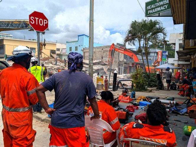 Rescatistas buscan supervivientes tras sismo en Vanuatu; hay 14 muertos. VIDEO