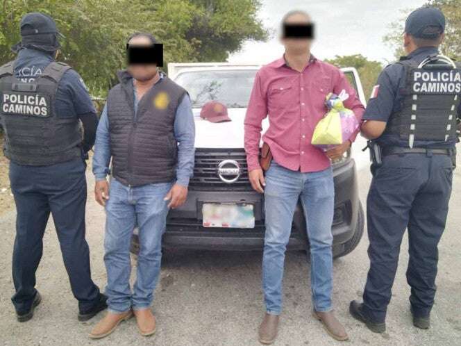 Caen 2 sujetos con auto robado y un millón de pesos entre pacas de pasto