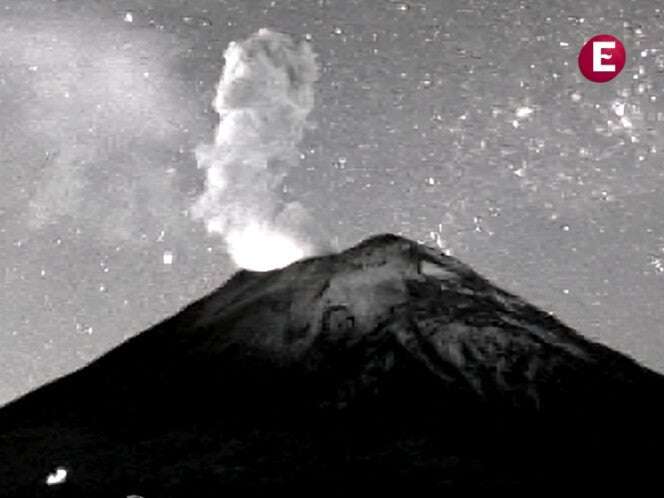 Popocatépetl registra más de 40 exhalaciones y casi 3 horas de tremor