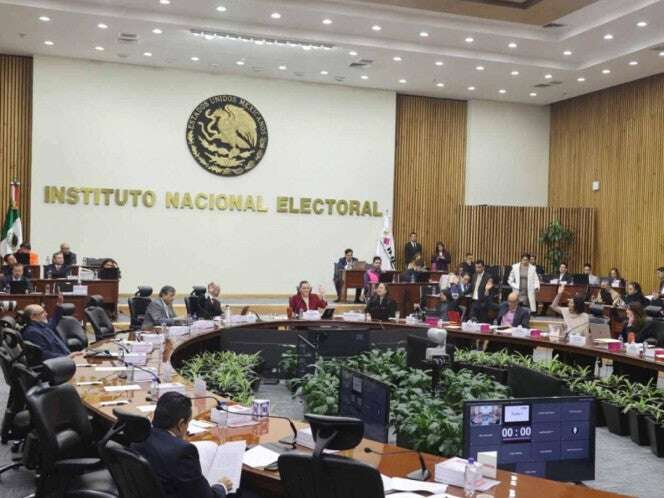 INE aprueba 254.8 mdp como adelanto para producción de boletas de elección judicial  