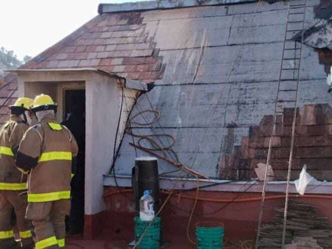 Connato de incendio provoca desalojo más de 200 personas de alcaldía de Pachuca