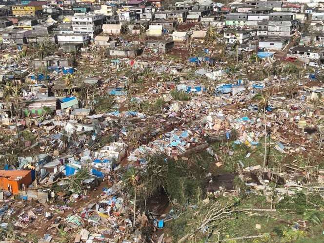 En Mayotte, temen el hambre y las enfermedades tras ciclón 'Chido'