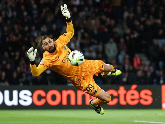 Donnarumma, nuevo guardián en el Manchester City