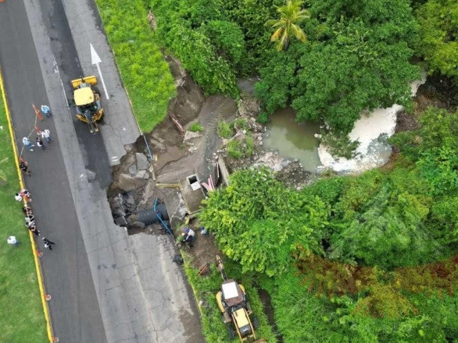 Lluvias torrenciales dejan afectaciones en Veracruz; suspenden clases 