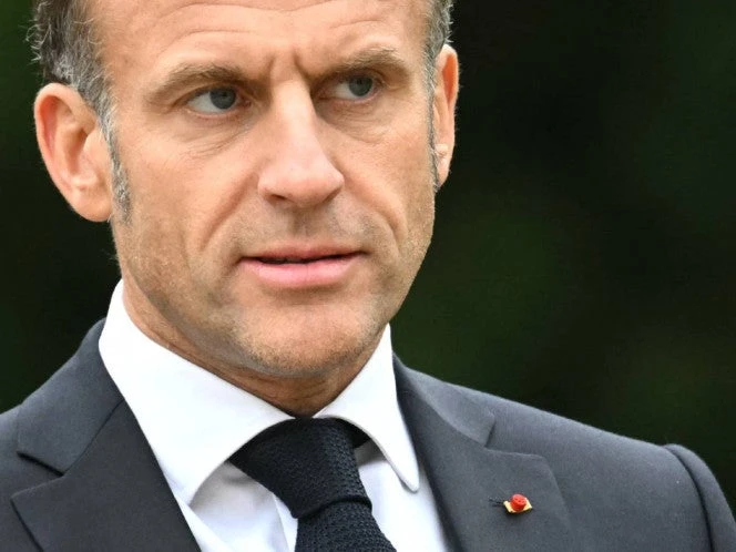 Francia en crisis: Macron anunciará nuevo jefe de gobierno en dos días