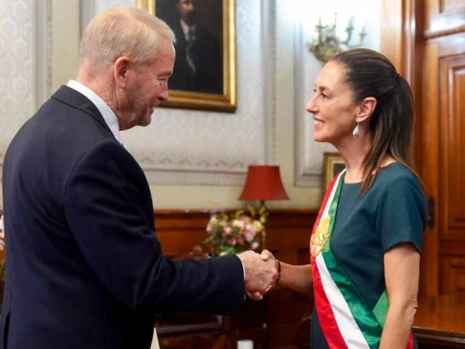 Embajador de EU felicita a Sheinbaum por su cumpleaños