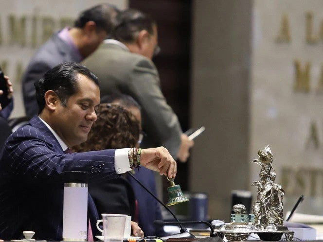 Gutiérrez Luna defiende su gestión en la mesa directiva en medio de señalamientos por lujos