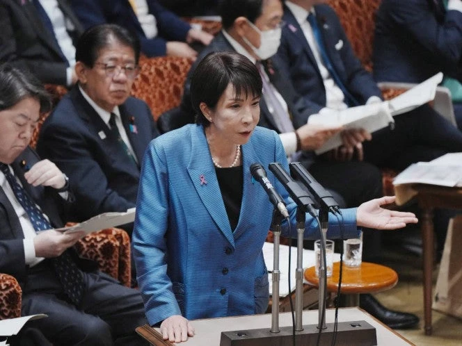 Sanae Takaichi hace reunión de trabajo a las 3:00 AM; su respuesta: 