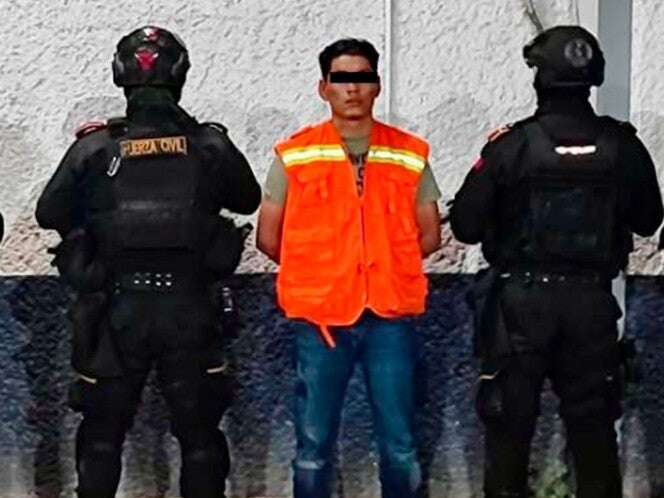 Persecución termina en choque y detención de hombre armado en Nuevo León