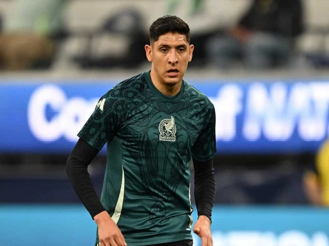 José Mourinho quiere a Edson Álvarez en Turquía