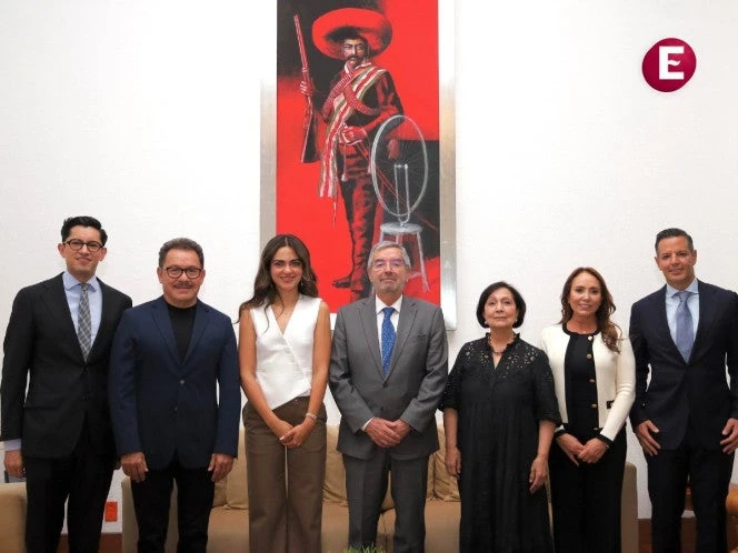Senadores llegan a EU en intento para que legisladores desechen impuesto a remesas