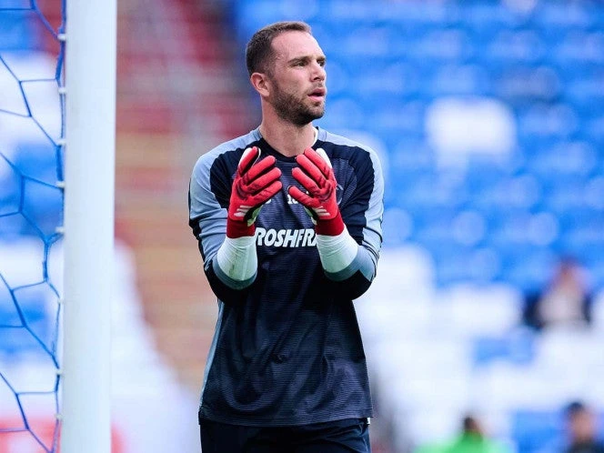 Pau López deja Toluca y regresa al Betis, jugará Europa League