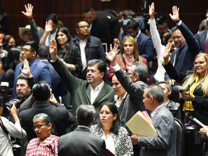 Diputados aprueban listado de aspirantes seleccionados en tómbola para elección judicial