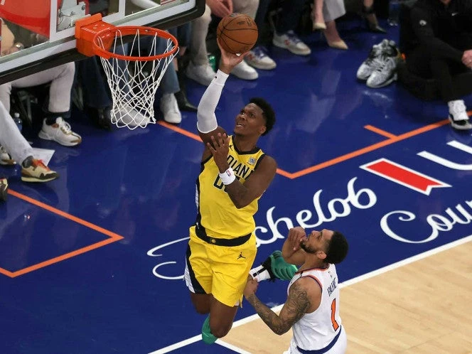 Pacers arrebatan triunfo a Knicks en la final de Conferencia Este
