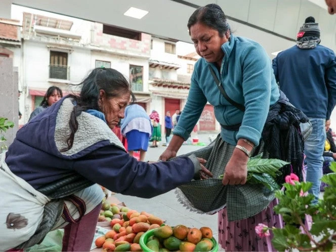 Nuevo mercado de Pátzcuaro, Michoacán preserva tradiciones