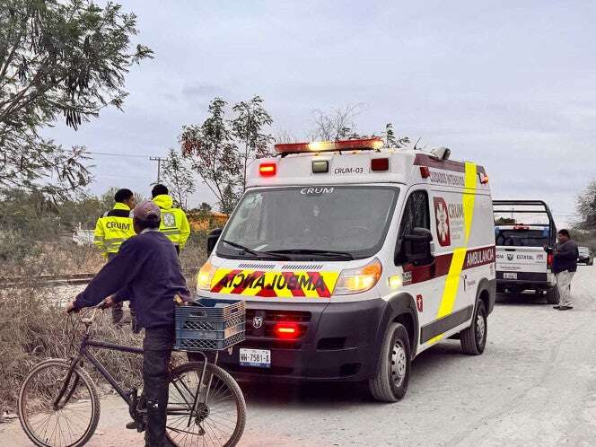 Obrero camina por vías de ferrocarril y muere arrollado por un tren carguero