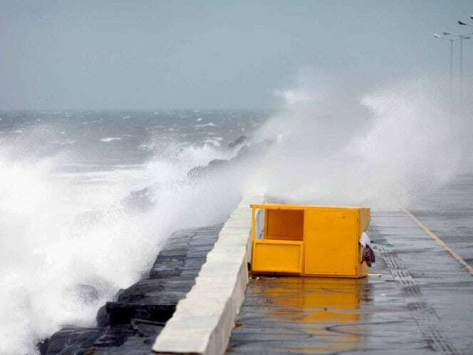 Activan alerta gris por fuerte norte en Veracruz; piden evitar actividades al aire libre