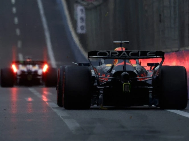 Fórmula 1 defiende sus transmisiones tras las críticas de Sainz y Alonso