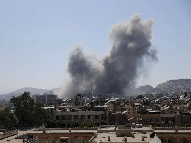 Israel realiza bombardeo en el Ministerio de Defensa de Siria en Damasco