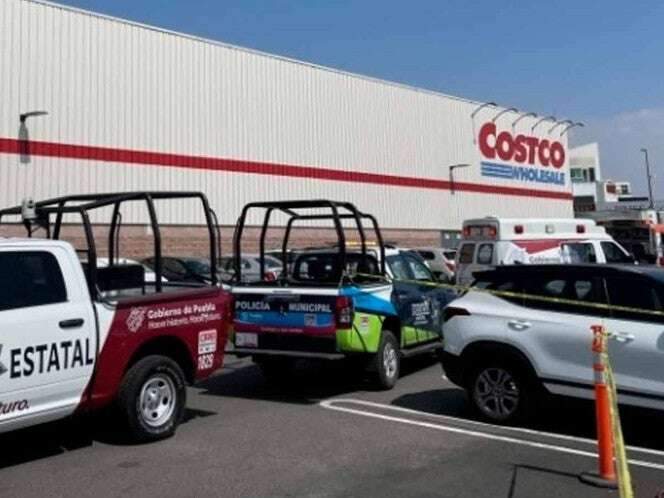 Se arma la campal en Costco Puebla; reporta daños en un vehículo y un lesionado